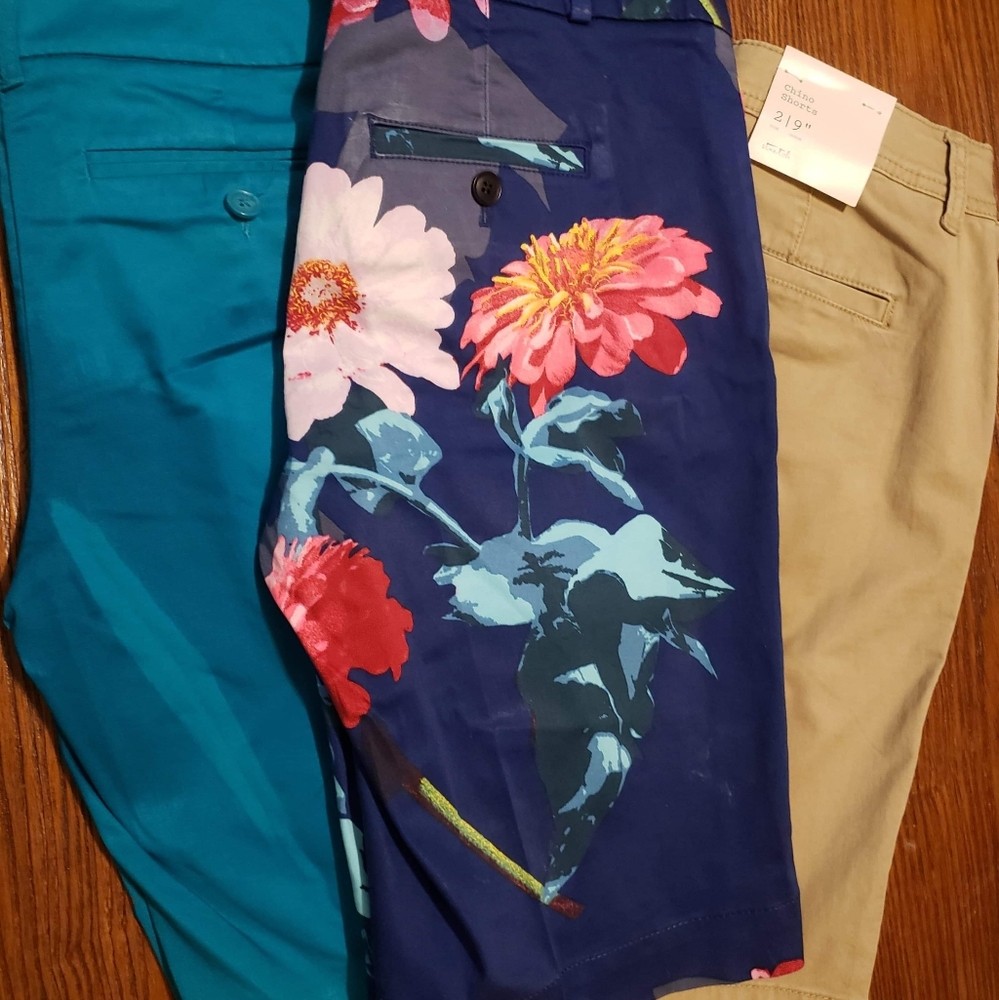 Size 2 womens shorts